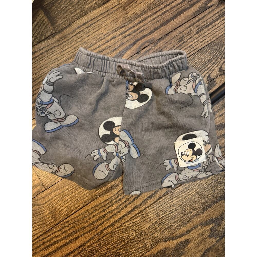 Mickey Mouse Pull On Shorts Sz 18 Months Space Grey